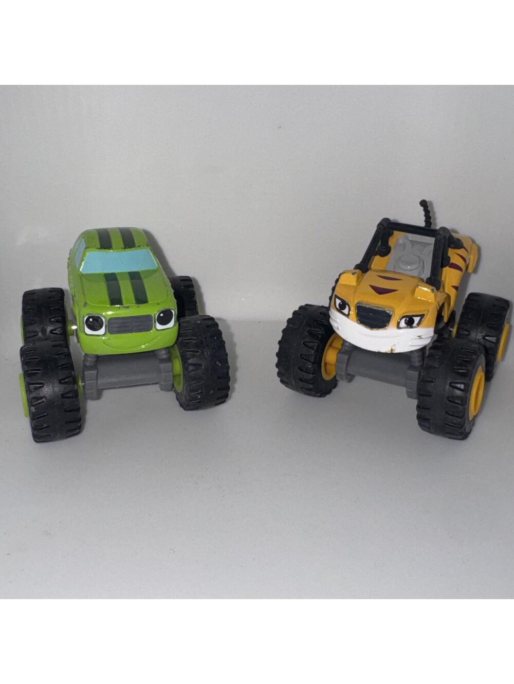 Pickle & Stripes Diecast Blaze & The Monster Machines Cars Green Tiger Trucks